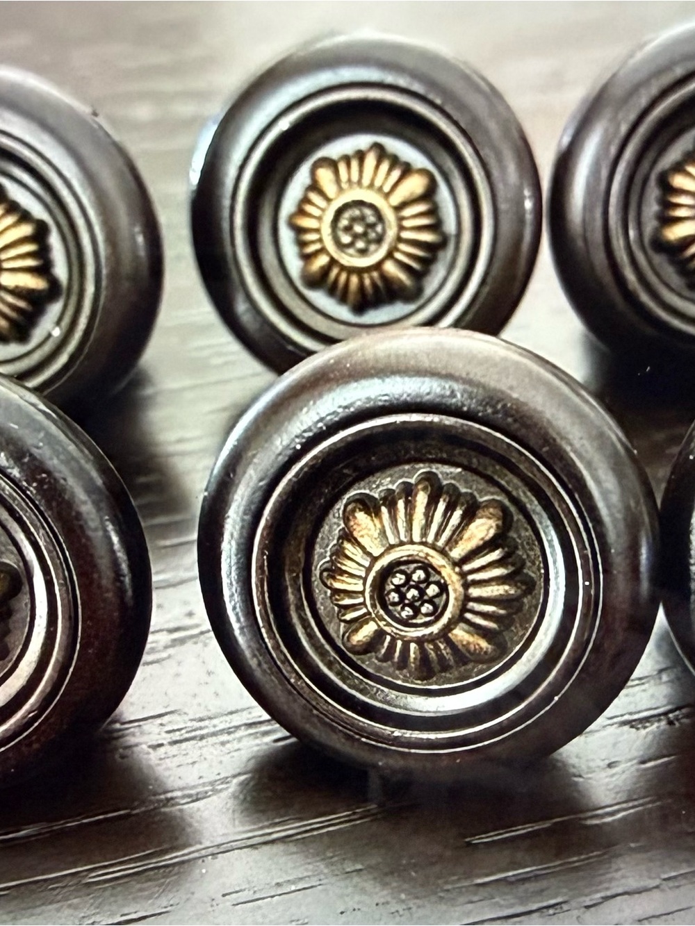 Decorative Round Cabinet Knobs with Gold Floral Accent